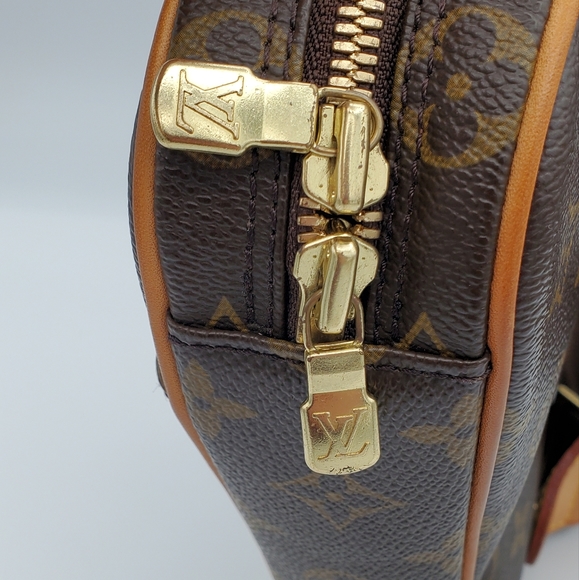 ๐ SOLD ๐ Louis Vuitton Pochette Gange - Picture 6 of 16